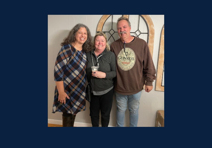 Happy East Tennessee homebuyers after completing their real estate closing